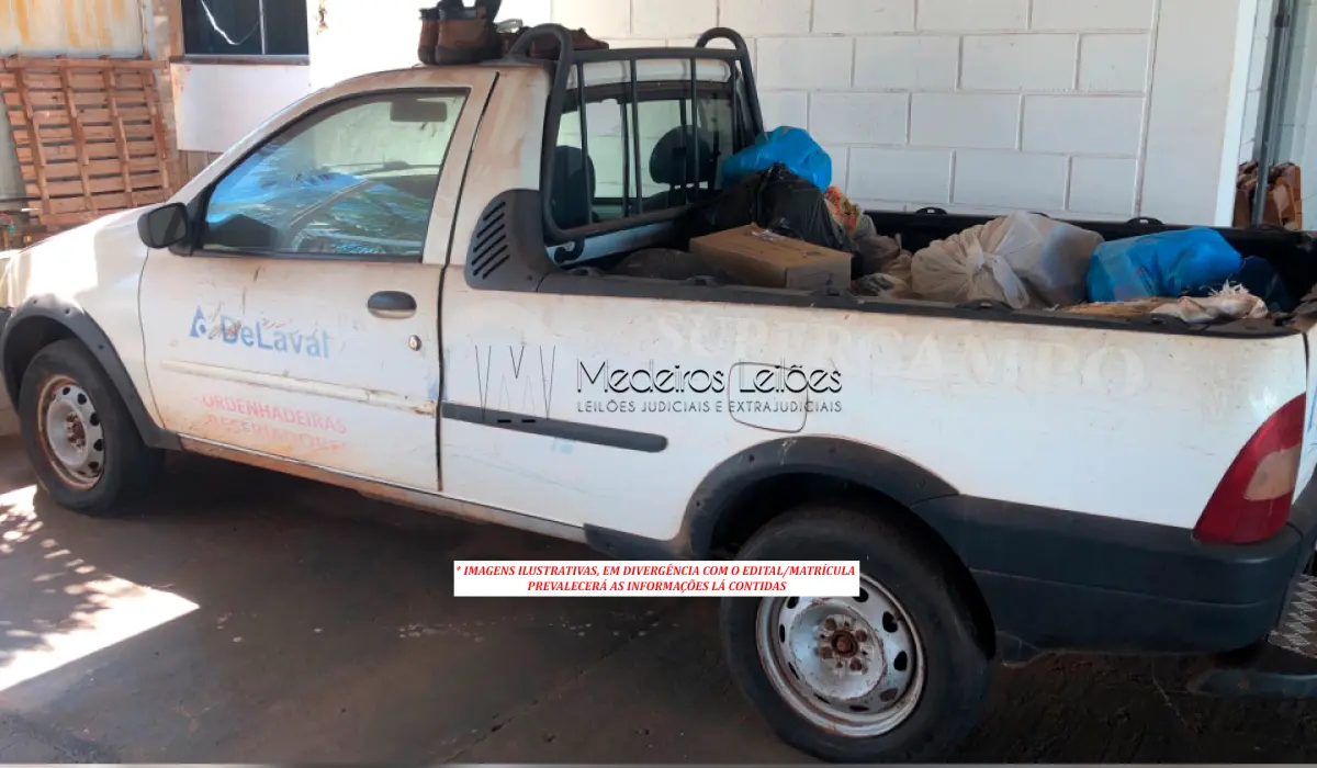 LOTE 004 - VEICULO FIAT/STRADA FIRE (ANO 2004/2005)