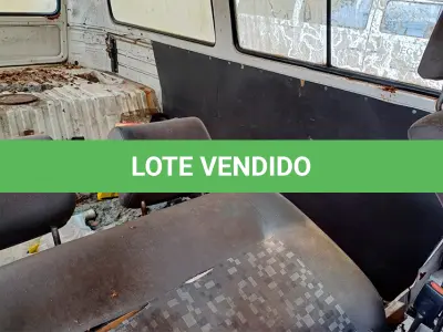 LOTE 064 - VEÍCULO (SUCATA) - VW / KOMBI