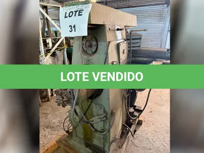 LOTE 031 - EQUIP. INDUSTRIAL - FRESADORA