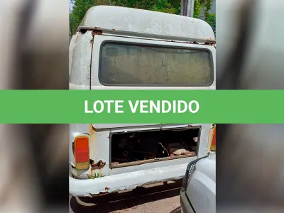 LOTE 063 - VEÍCULO (SUCATA) - VW / KOMBI