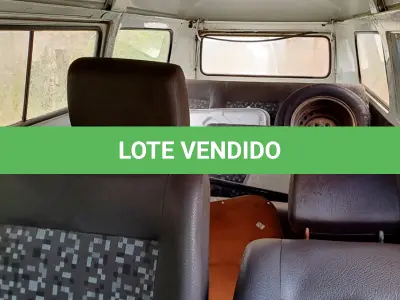 LOTE 063 - VEÍCULO (SUCATA) - VW / KOMBI