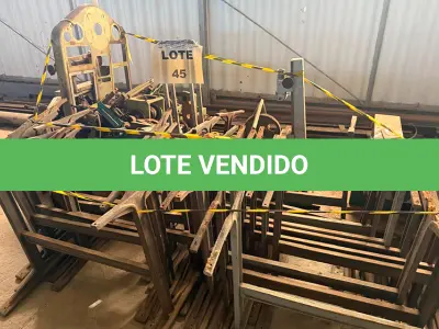 LOTE 045 - SUCATA - FERRO FUNDIDO