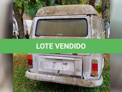 LOTE 064 - VEÍCULO (SUCATA) - VW / KOMBI