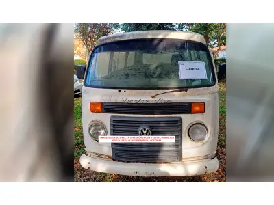 LOTE 064 - VEÍCULO (SUCATA) - VW / KOMBI
